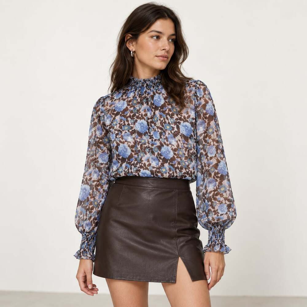 Aritzia Wilfred Valencia Blouse Periwinkle Lilac Floral Smocked Chiffon (Size M)